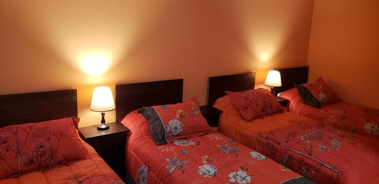 Hostal Nataly Puerto Natales Bagian luar foto