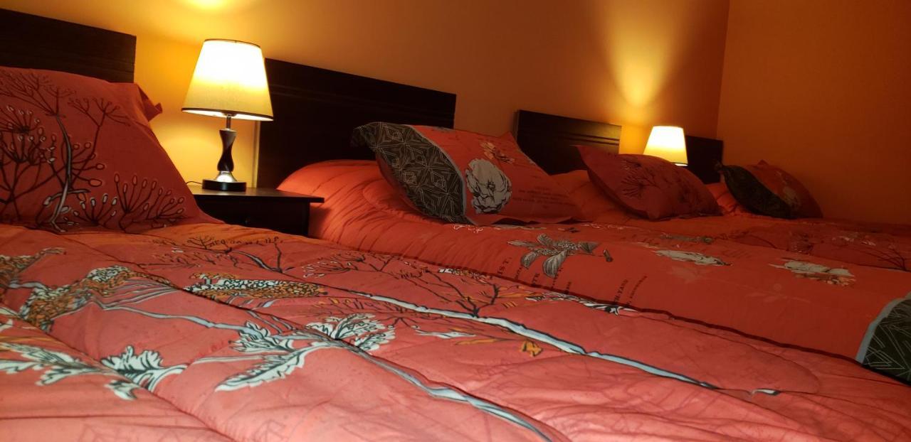 Hostal Nataly Puerto Natales Bagian luar foto