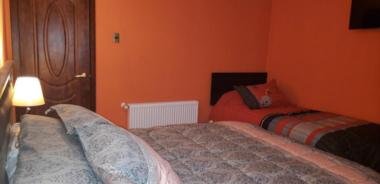 Hostal Nataly Puerto Natales Bagian luar foto