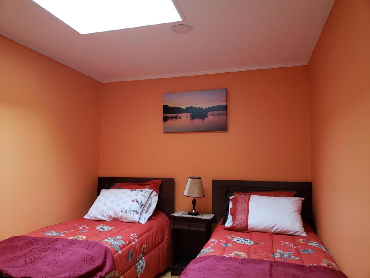 Hostal Nataly Puerto Natales Bagian luar foto